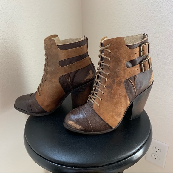 New Free Bird Malry High Heel Leather Ankle Boots - Picture 2 of 6